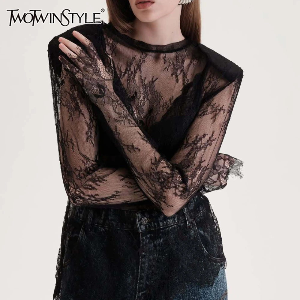 TWOTWINSTYLE Solid Loose Spliced Lace Chic T Shirts for Women O Neck Long Sleeve Sexy Vintage T Shirt Female Summer Fashion New