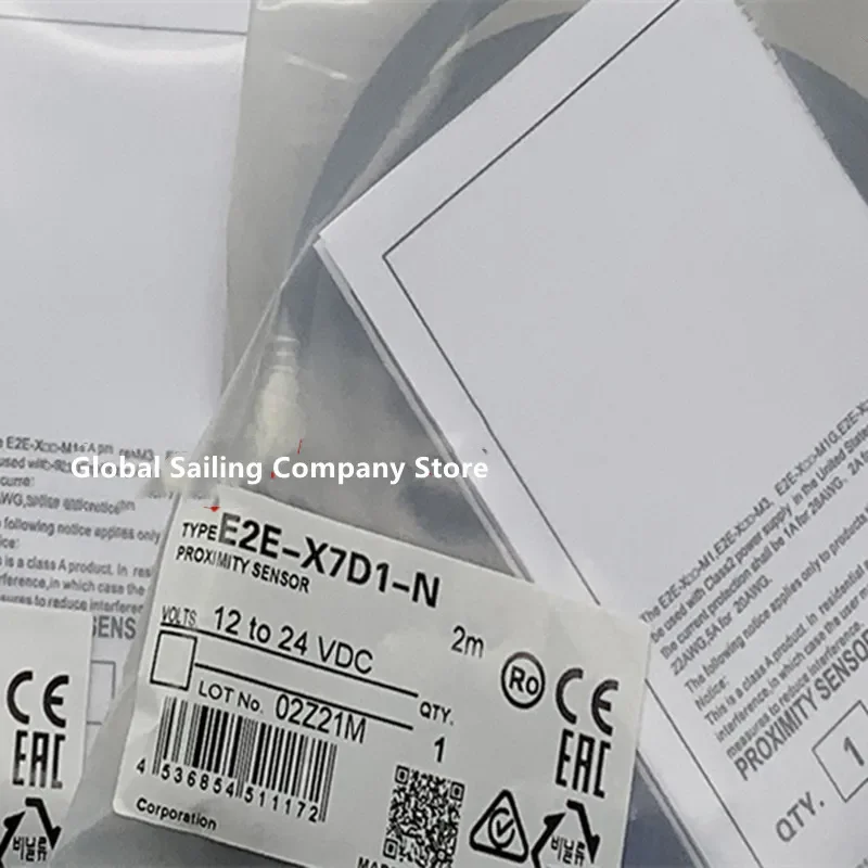 

2PCS New E2E-X4C1L8 E2E-X4C2L8 proximity switch