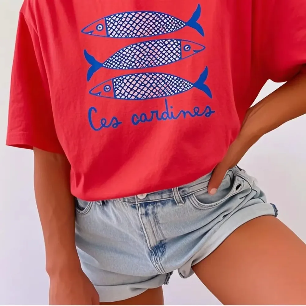 INAWLY-Camiseta con estampado de sardina para mujer, camisa informal de pescado enlatado, camiseta informal de moda de verano para chica costera de tomate