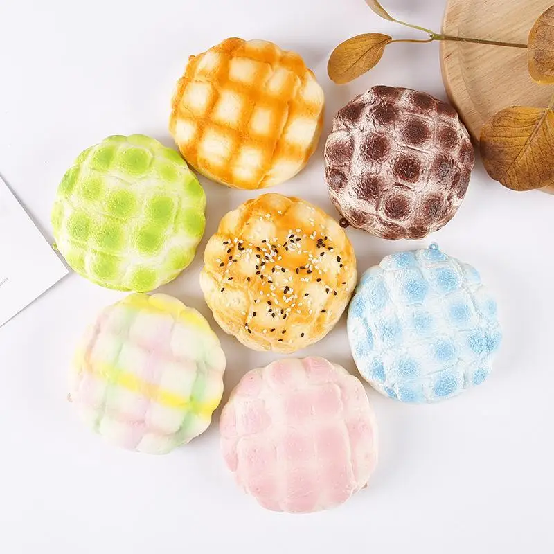 Cute Simulation Sesame Pineapple Bread Squeeze Toy Soft Elastic Cake Toys Elastic Slow Rebound Squeeze Stress Relief Toys