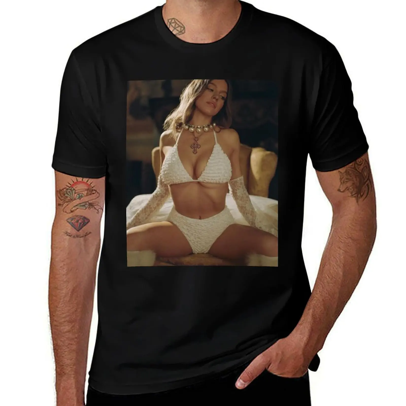 

Sydney Sweeney aesthetic T-Shirt fashion shirts customs design your own Personalized t-shirt t shirt for men