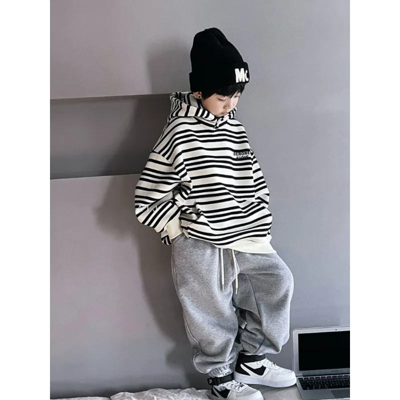 Boys\' hoodie set, children\'s hooded striped top+casual pants two-piece set, 2024 Spring and Autumn Boys Korean Fashion Clothing