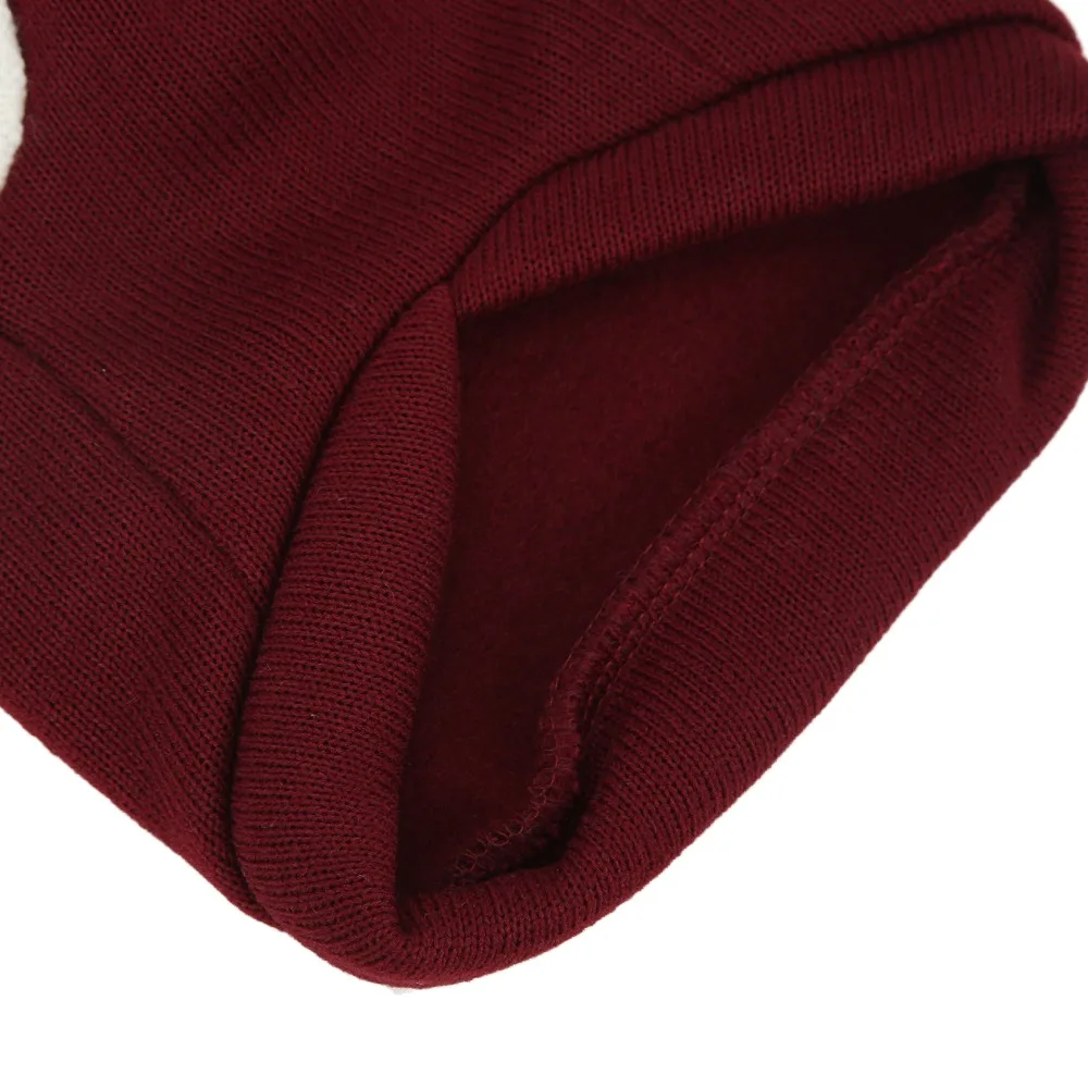 Red Pet Knitwear Three Dimensional Tailoring Thick Fabric Pet Sweater Knitting And Flocking Material V-Neck Dog Warm Coat Cat