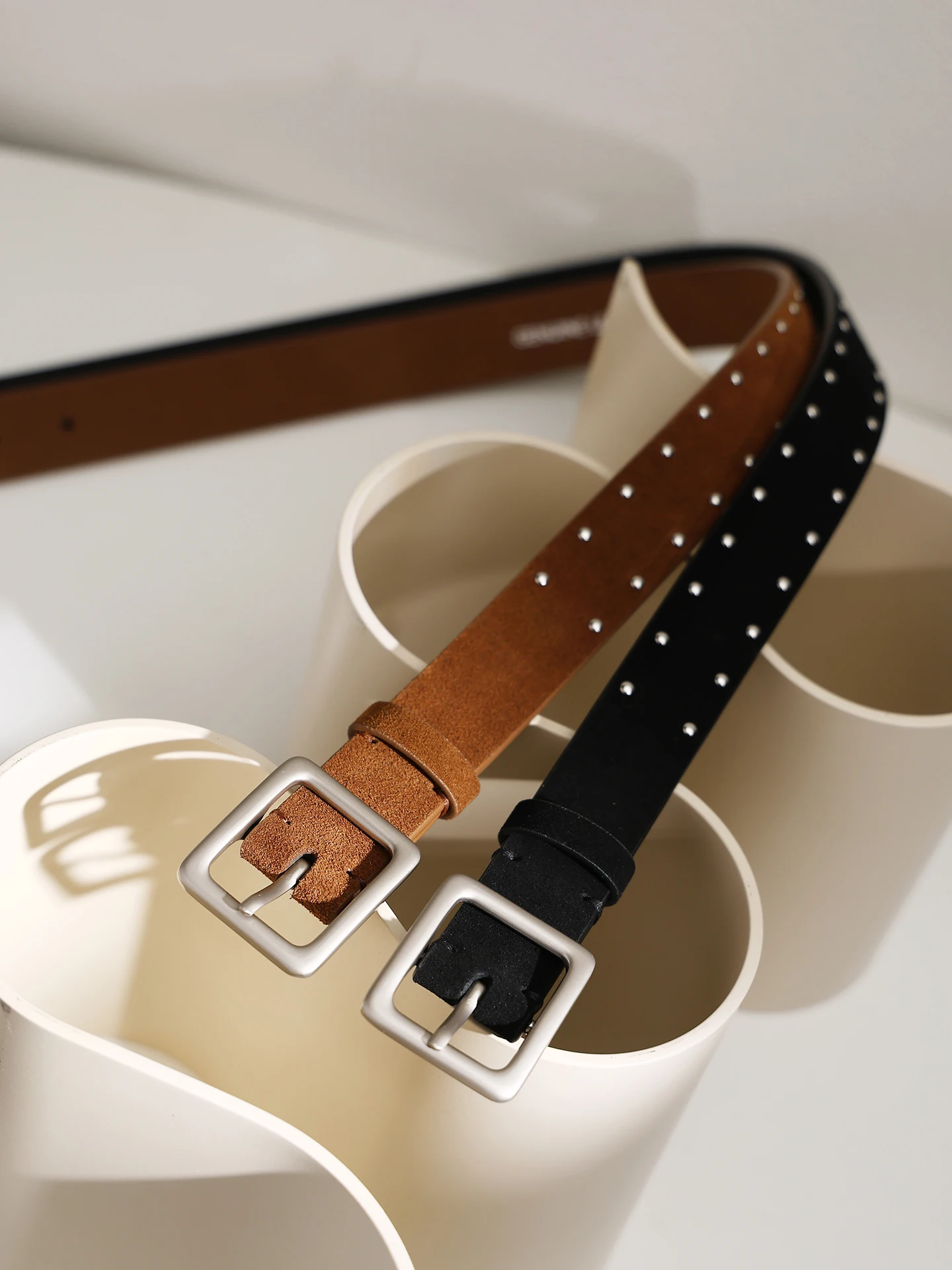 トレンディな韓国スタイルの女性用ベルト-クラシックなスクエアバックル-レザー-シンプルなデザイン-リベット-フェイクベルベット-ワイドウエストベルト