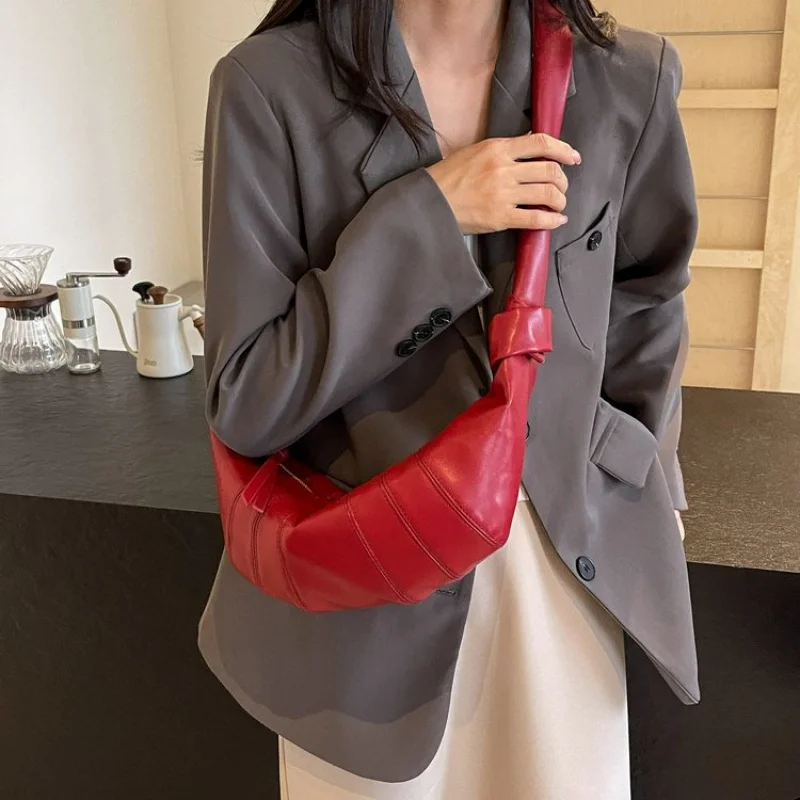 

Chic Women's Leather Messenger Bag Luxury Brand Crossbody Handbag Shoulder Purse Ladies Elegant Designer