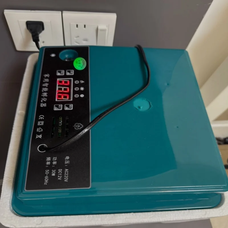 New Automatic Chicken Egg Incubator Machine with High Productivity for Small Farm and Home Business