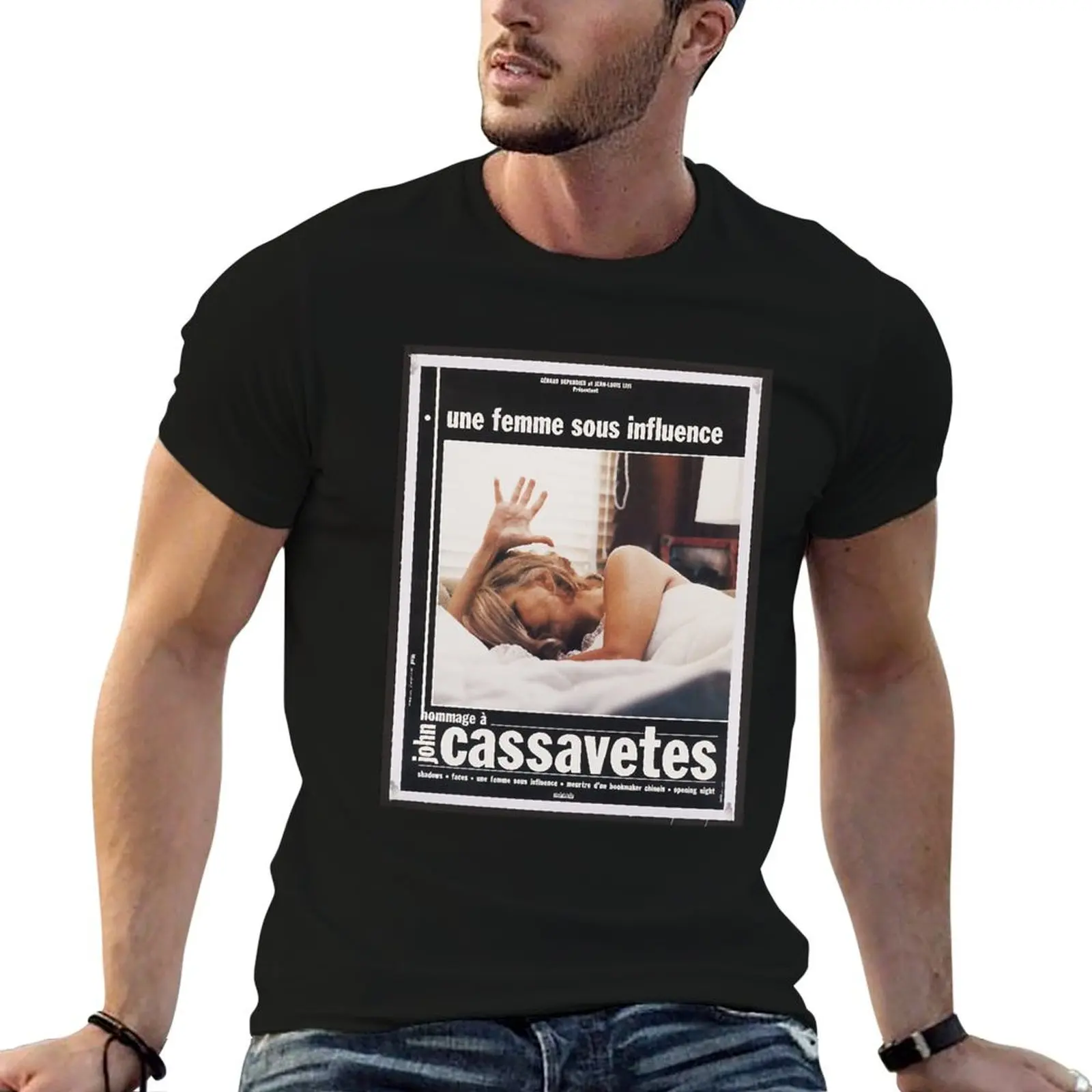 T-shirt à col rond grande taille avec affiche de la pièce filmée « A Woman Under The Influence » de John Cassavetes