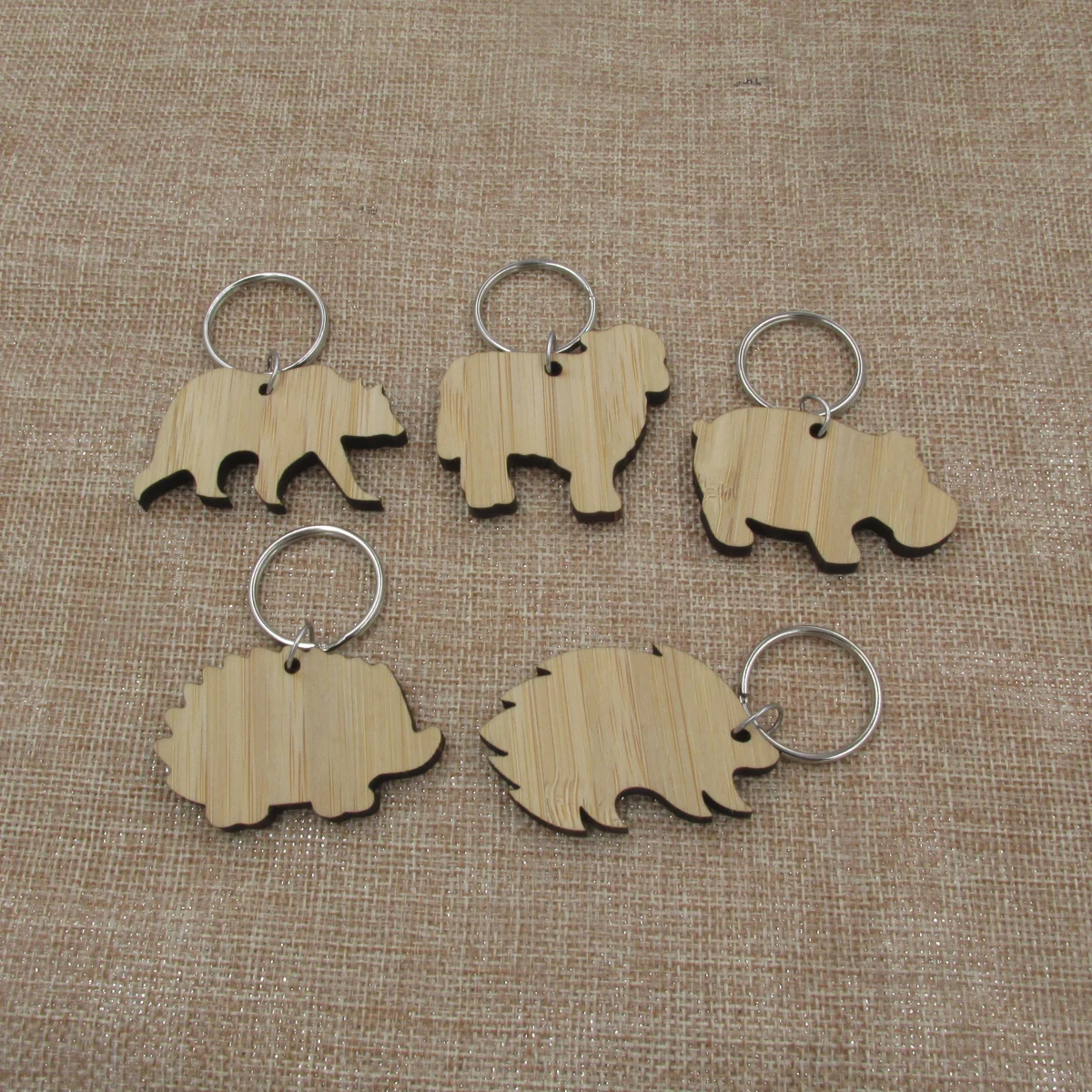 Blank Wood Keychain Wild Animal Bear Sheep Hippo Hedgehog Shape Key Ring For Engravable Laser Items Customized Gifts