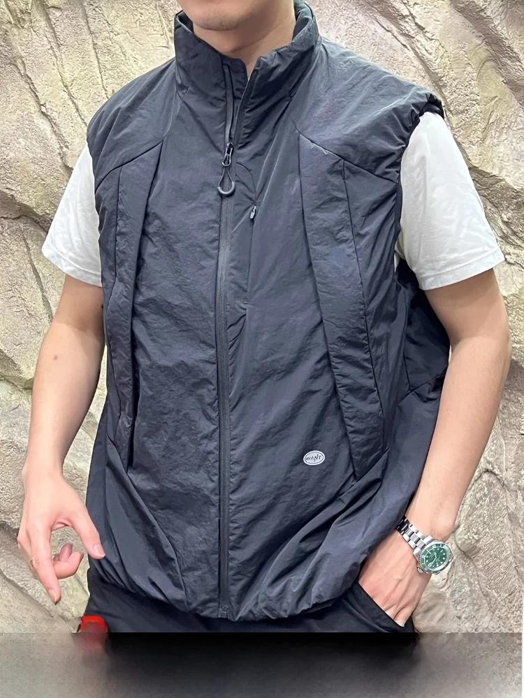 

Warm Cotton Vest Loose Fit Outdoor ex Autumn Winter 3D Structure Waterproof Faionable Youth Casual Zipper Closure ...