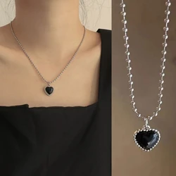 Y2K Black Heart Necklace Hip Hop Metal Love Clavicle Chain Korean Simple Female Short Pendanklace Female Short Pendant for Women