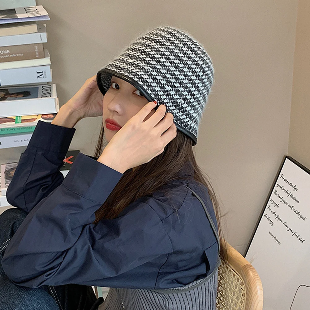 

Strip Design Fisherman Women Winter Autumn Cap Windproof Sunshade Breathable Soft Comfortable Warm Cap For Female Fashion Bucket