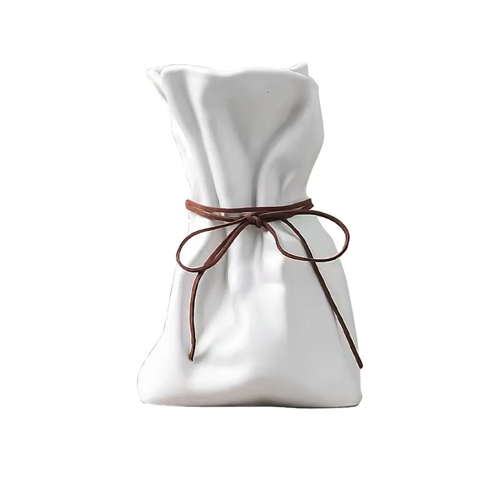 Minimalist Irregular Resin Vase Romantic Paper Bag Shaped Tabletop Flower Vase Nordic Style INS Hydroponic Flower Pot