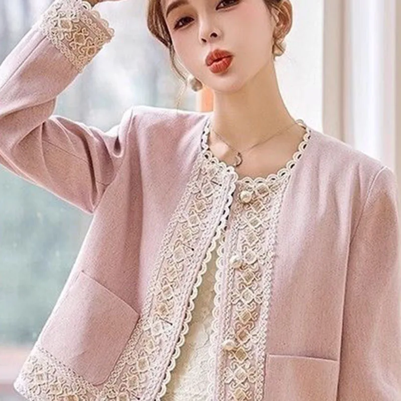 New 2026 Spring Autumn Jacket Women Coats Small Fragrant Style Embroidered Lace Coat Fashion Single Breasted Temperament Top