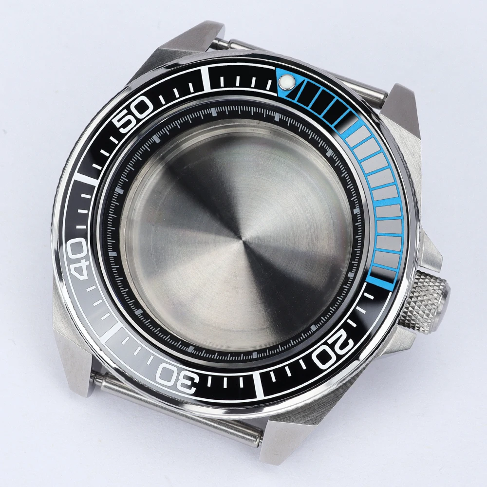 caja-de-reloj-plateada-de-44mm-resistente-al-agua-hasta-20atm-bisel-de-ceramica-con-cristal-de-zafiro-para-seiko-nh35-nh36-nh38-7s26-4r-mod-king samurai