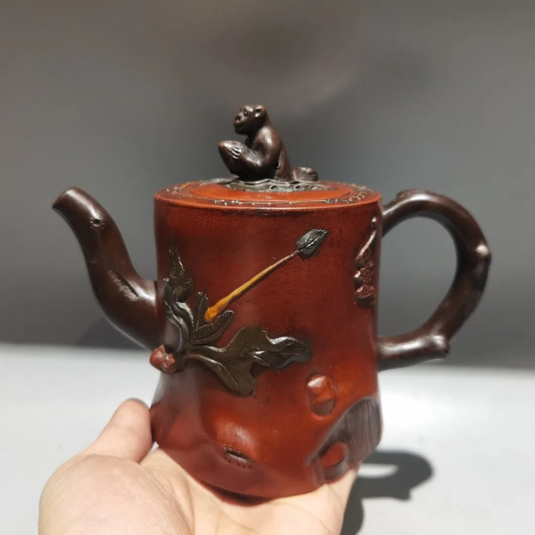 Yixing Purple Clay Pot Monkey statue cover Guateng pattern Tree root pot Kettle Teapot Pot Tea Amass wealth Ornaments
