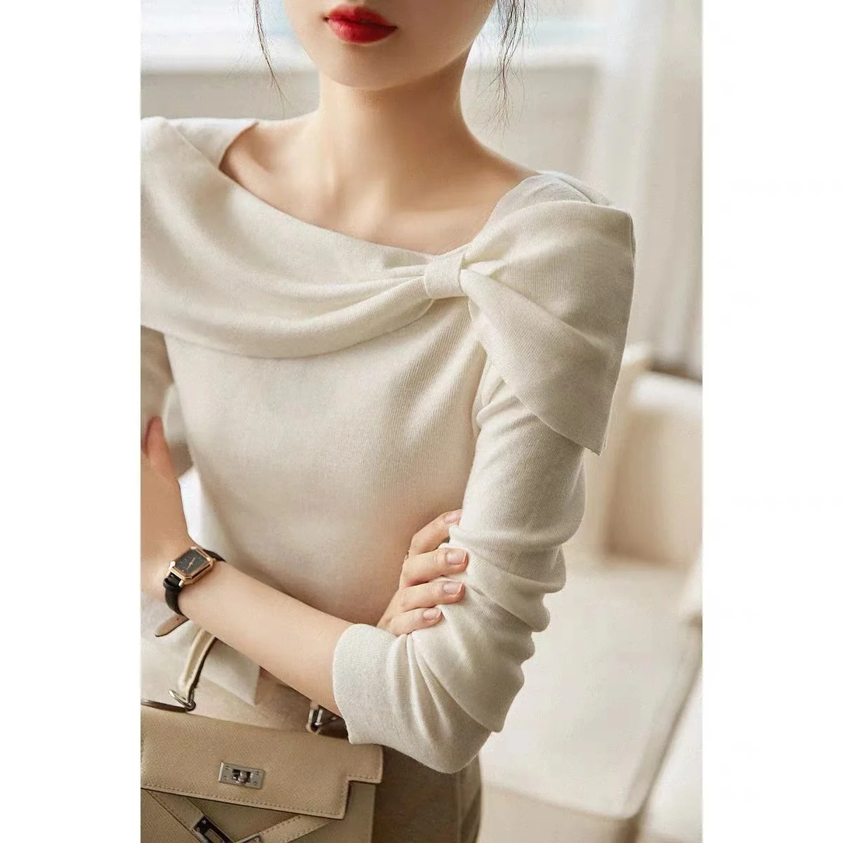 Elegant and Elegant One-word Shawl with Bow New Slim Fit Knitted Bottoming Shirt for Women