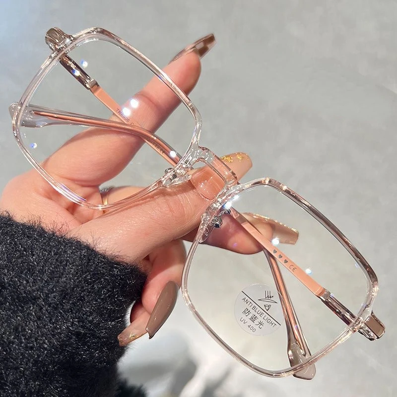 Photochromic Sun Glasses Large Frame Glasses Women\'s Flat Glasses The Lenses Turned Into Gray Glasses