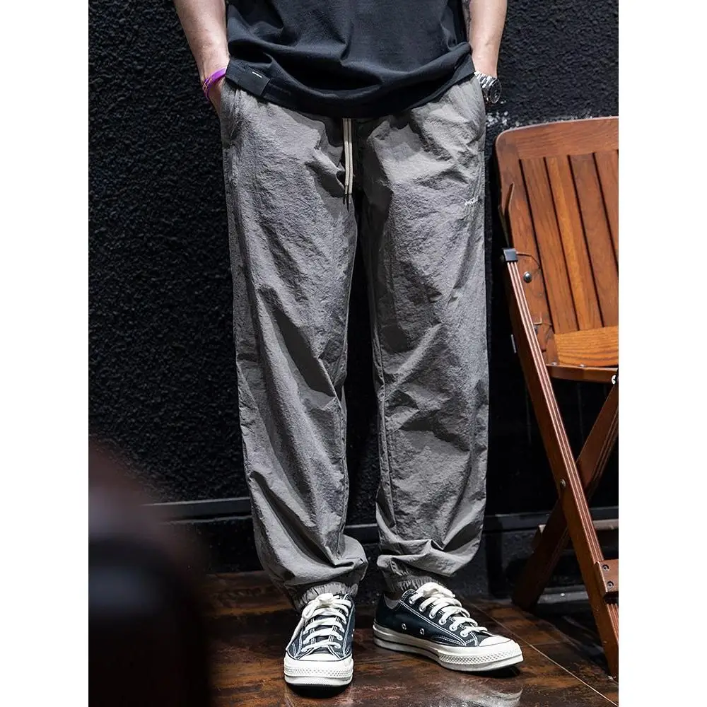 

Lightweight Qui-Dry Men Summer Loose Trendy Large Size Zipper Long Trousers Youth Active Sle Polyester Fiber