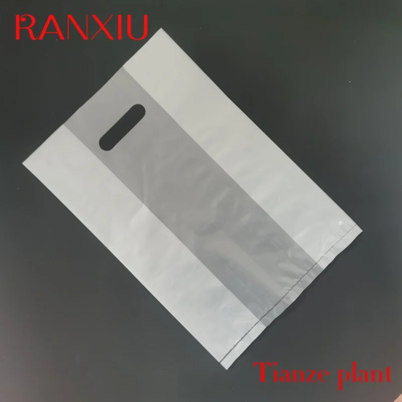 Custom Transparent frosted poly plastic shopping bags bread pack ldpe bag die-cut plastic bag with handle