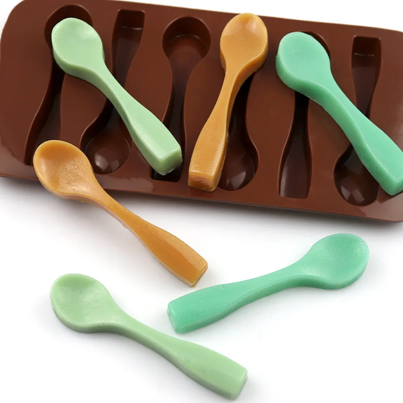 Happy soup spoon chocolate silicone cake tin