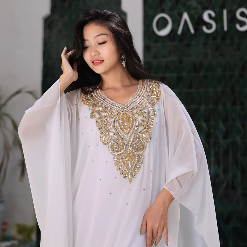 2021 Traditional Khaleeji Thobe Dress White/Gold Belly Dance Clothes Kaftan Dresses Rhinestone Beads Competition Khaleegy Gown
