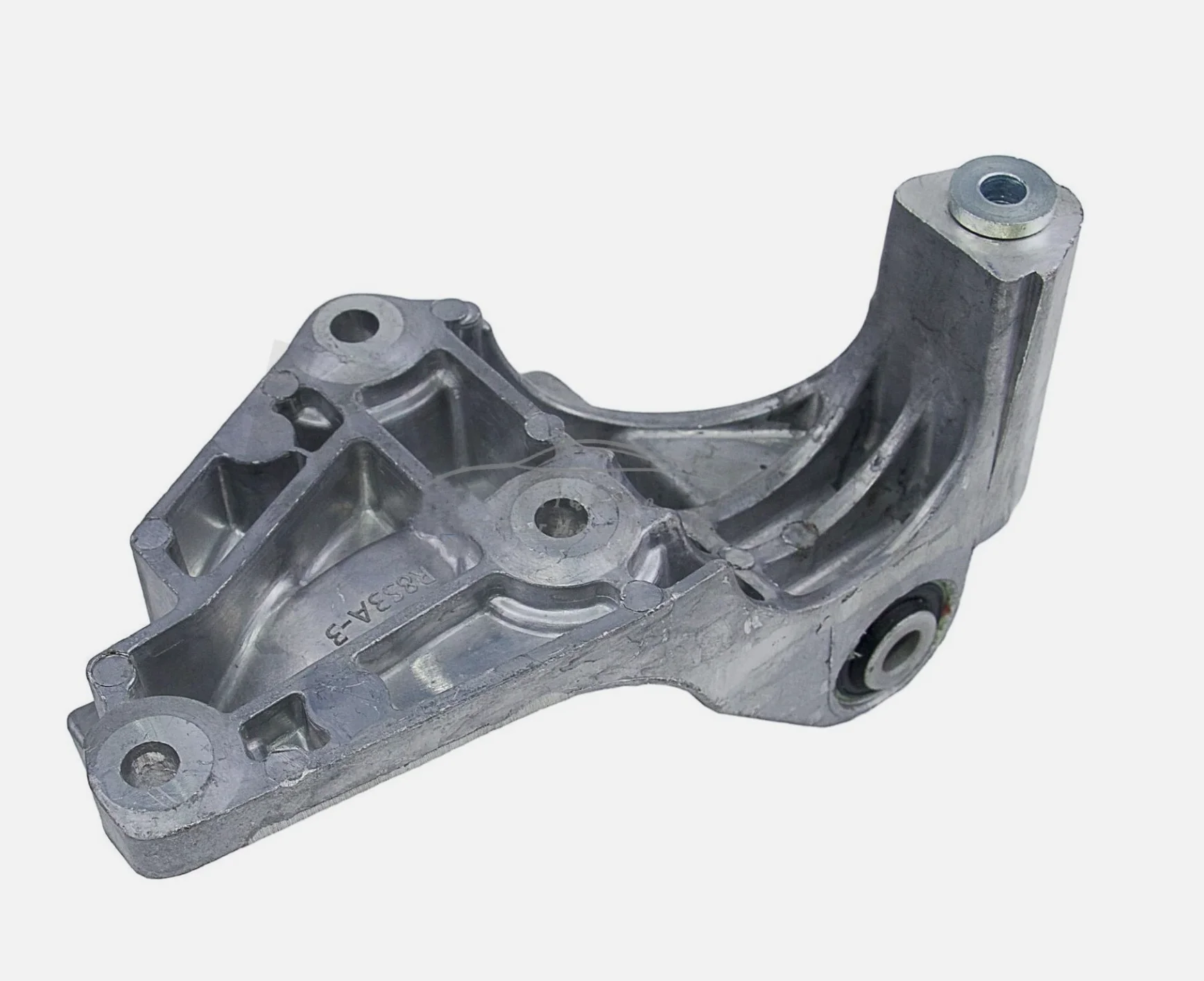 For Land Rover LR2 Discovery Sport Evoque Front Driveshaft Bracket LR105649