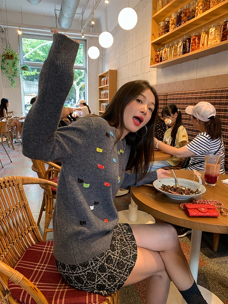 여성용 풀 울 그레이 니트 스웨터 겨울 패션 스몰 사이즈 비즈 장식 스트레이트 컷 출퇴근 스타일 보온