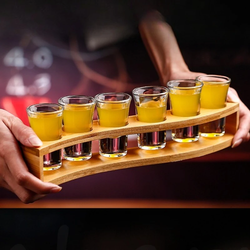 Shot Glasses 6pcs Shot Glass Set 1oz/30ml Shot Glass Holder قاعدة ثقيلة لـ Whisky Tequila 6 Shot Glass Serving Tray (6 قطع) #1