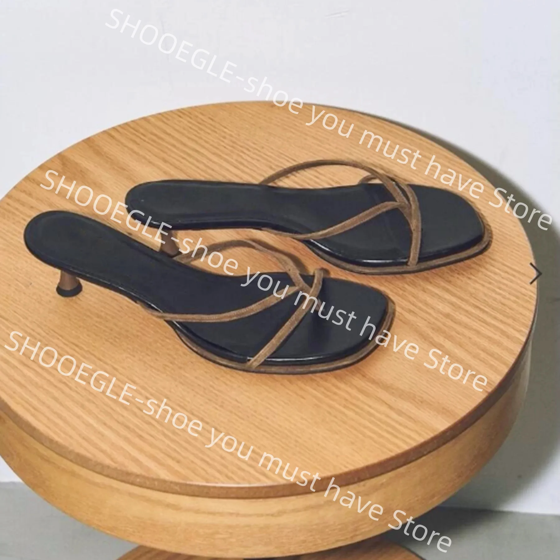 Women's Contrast Suede Thin Strap Thong Kitten Heel Slide Sandals Minimalist Retro Classic Elegant Slip-On Ladies Daily Slippers