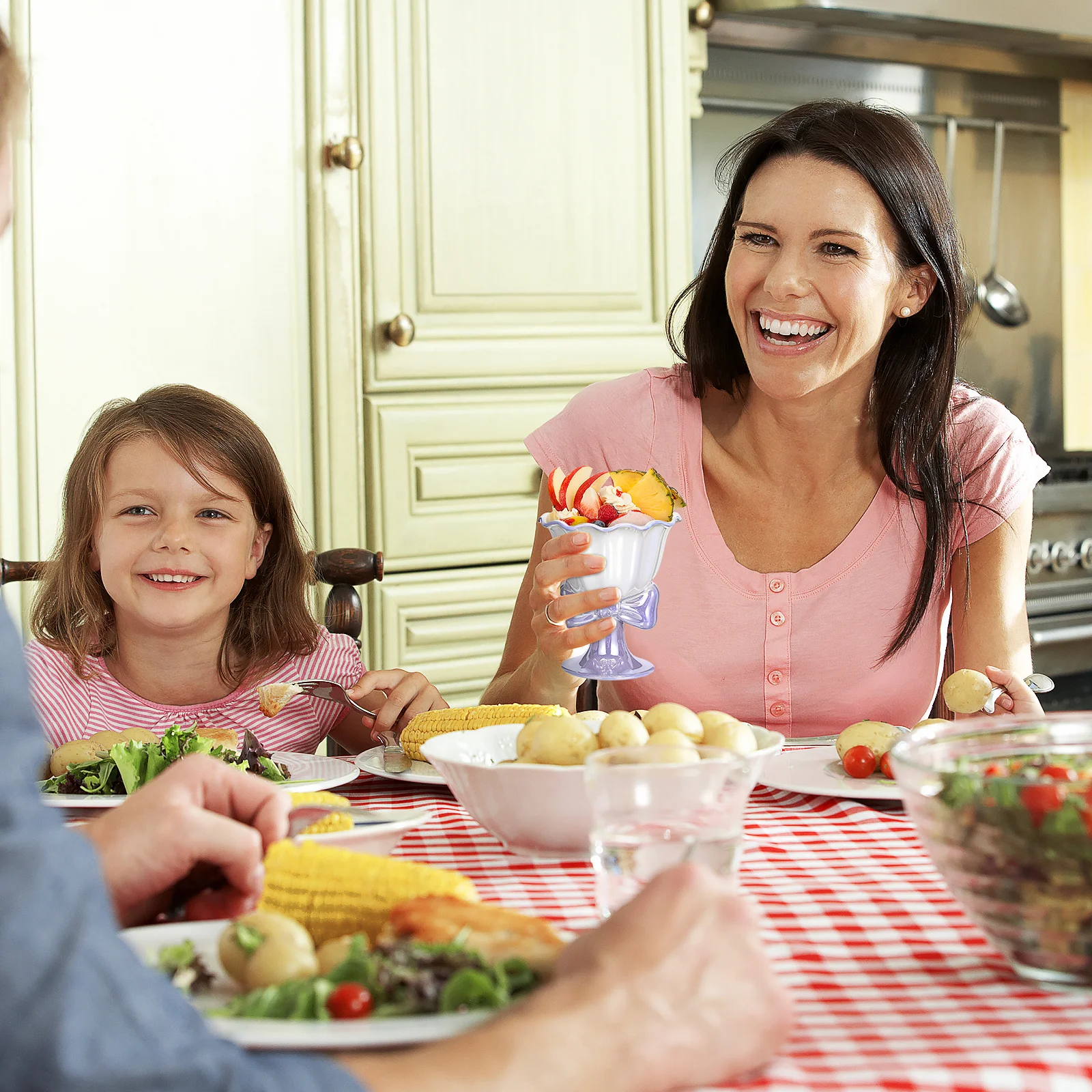 

Ice Cream Dessert Bowl Ceramic Footed Cup for Milk Cereal Snacks Candy Fruit Serving Tray Home Restaurant Use Dessert Bowl