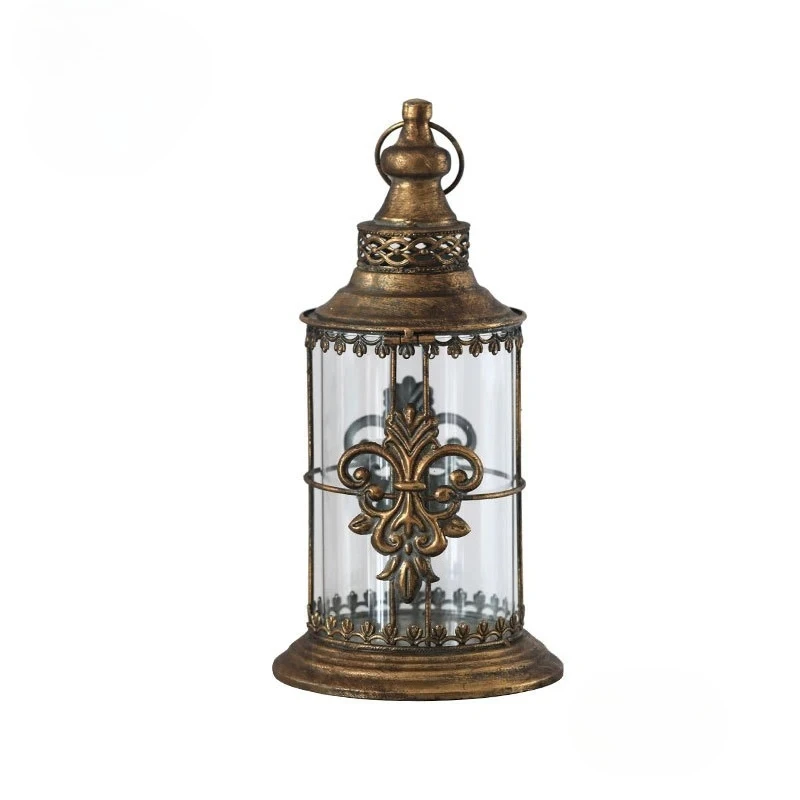 

Французский ретро-подсвечник из кованого железа со стеклом, портативный ветрозащитный светильник, подставка для свечей для виллы, украшение для двора и свадеб