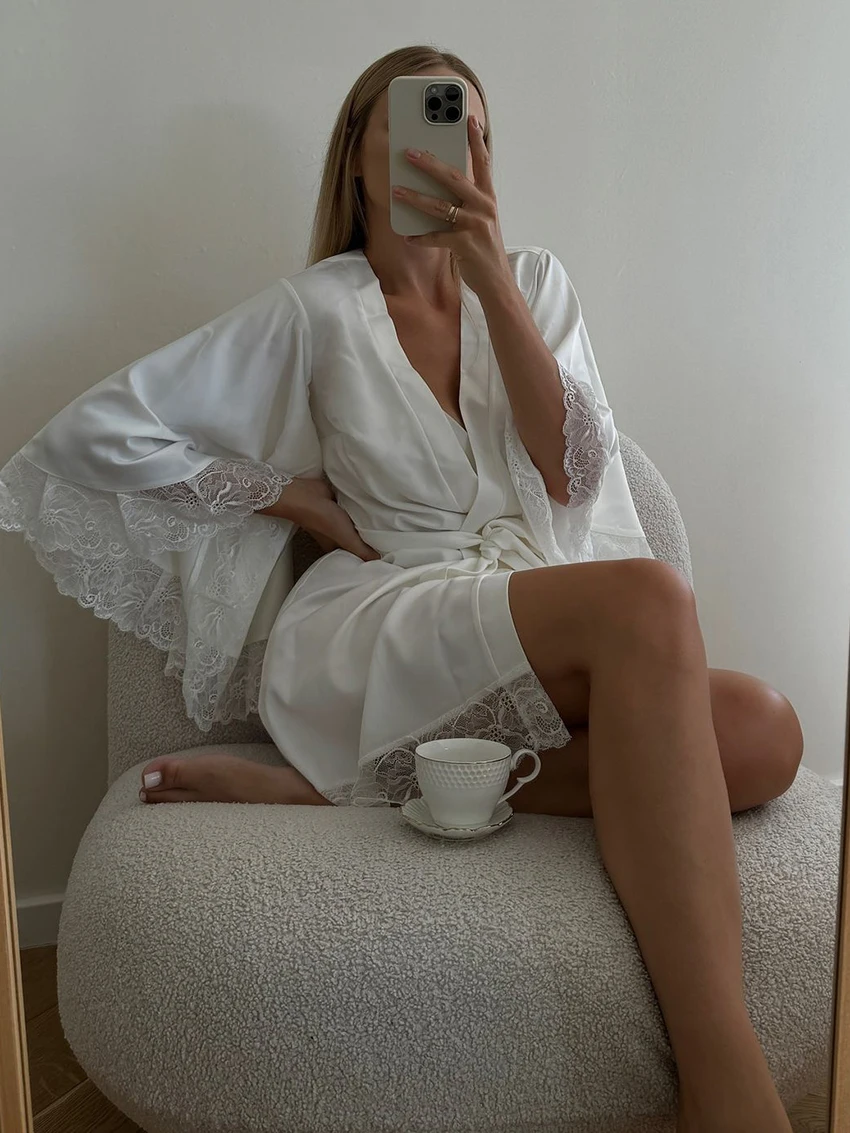 Marthaqiqi White Women'S Sleepwear Lace Up Nightwear Long Sleeve Pajamas Sexy V-Neck Nightgowns Mini Dress Loose Ladies Bathrobe