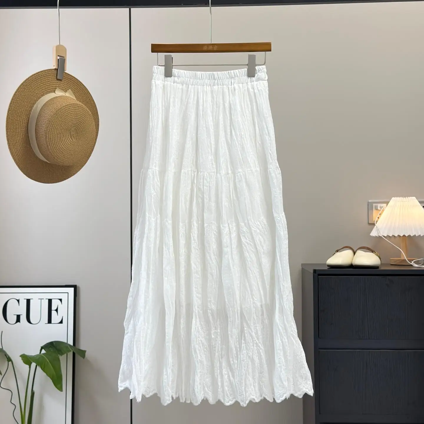 

Elegant Summer Thin A-Line Skirt with Embroidery Cool Sensation Half Body Long Skirt High Waist Design Polyester Fabric