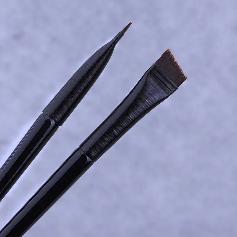 6 قطع من فرش تحديد العيون ذات الزوايا الدقيقة للغاية - فرش مكياج دقيقة للحواجب المسطحة وتحت العين لتطبيق مفصل