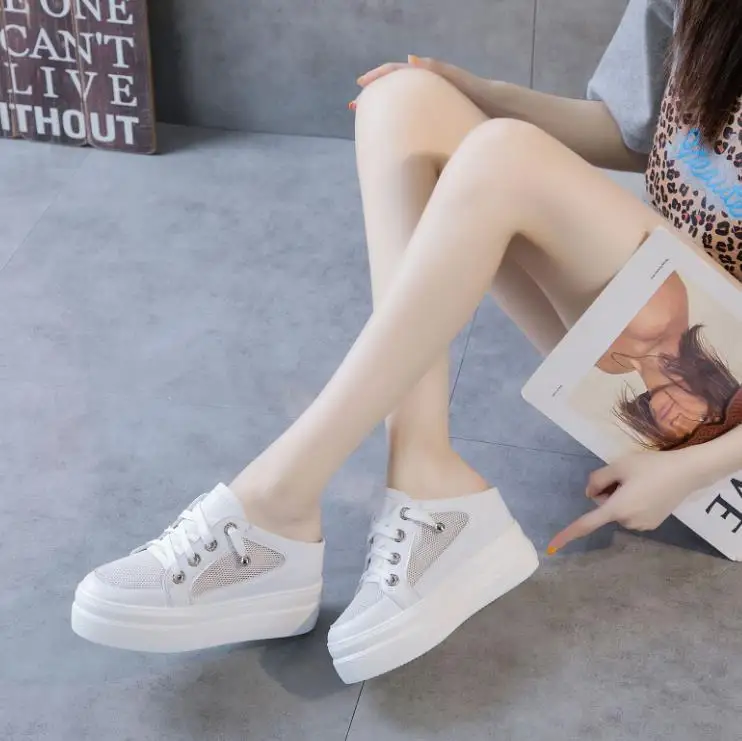 عالية العلامة التجارية 8 سنتيمتر منصة النعال حذاء بكعب ويدج المرأة الصيف منصة عالية الترتر النعال الهواء شبكة تنفس أحذية الصيف النساء