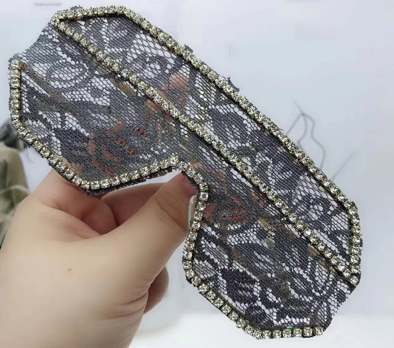 Ein Stück Floral Spitze Sonnenbrille Frauen Punk Großen Rahmen Diamant Sonnenbrille Weibliche Flache Top Strass Outdoor Fashion Brillen – Detail 7