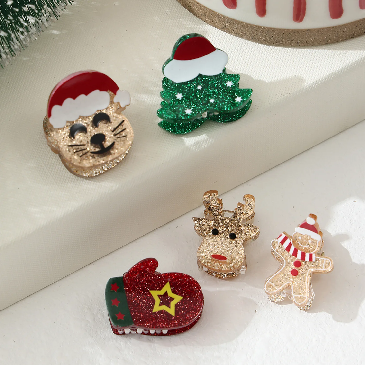 1set Cute Christmas Hair Clips Gingerbread Man Snowman Santa Mini Claw for Side Bangs Baby Hair Festive Party Accessory