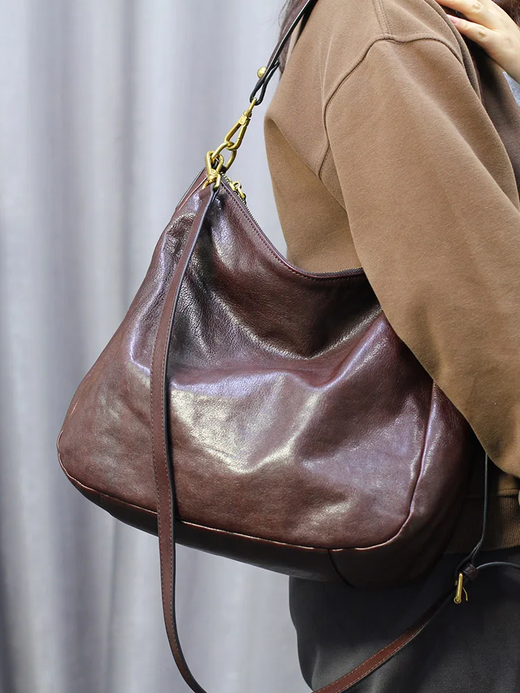 

casual vintage high-quality genuine leather ladies shoulder bag outdoor travel cow leather women's large-capacity underarm bag