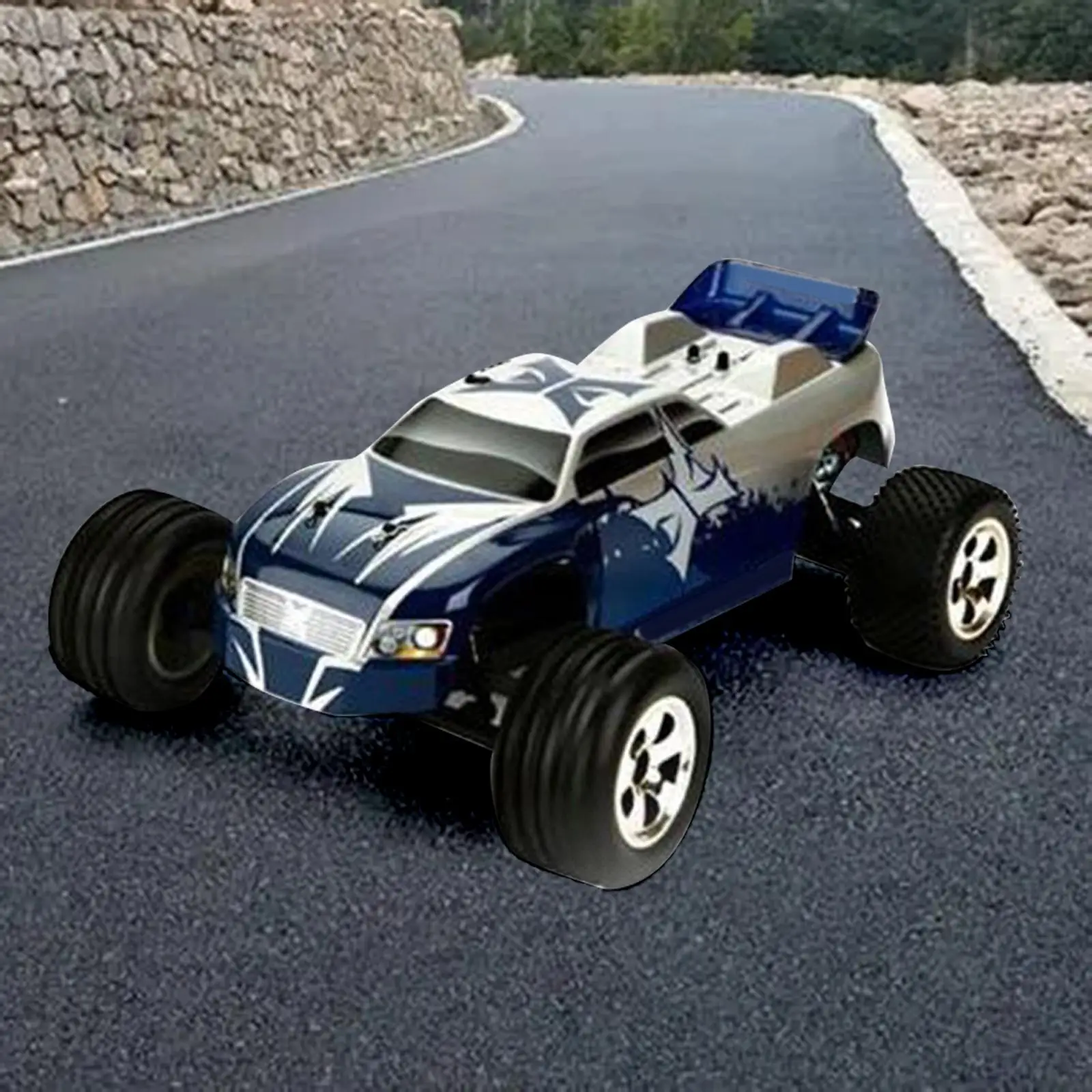 1:10 RC Monster Trucks PC Body Shell Painted for 1:10 RC Monster Truck Crawler Car Hobby Toy Spare Parts Accessory Sturdy