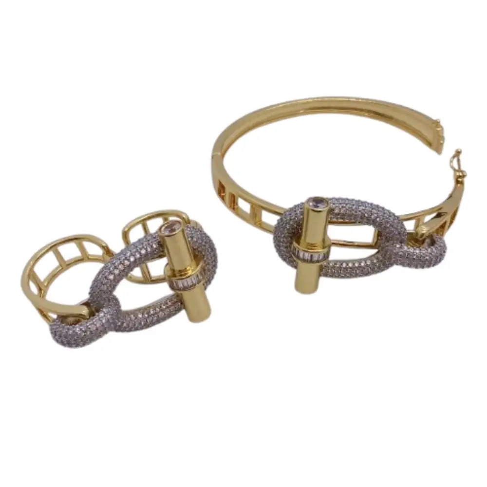 

Creative Exaggeration OT Buckle Bangles Unique Tarnish Free Cubic Zirconia Ring Light Luxury Copper Women's Jewelry Dating