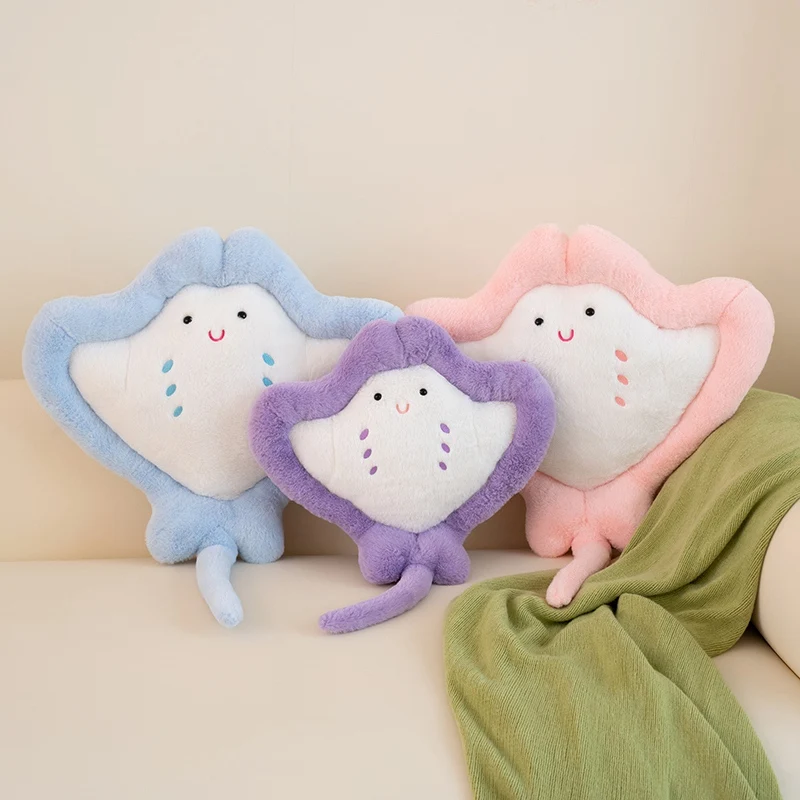 Realistico simpatico cartone animato Manta Ray peluche morbido farcito animali marini di grandi dimensioni pesce volante cuscino placare bambola per i regali dei bambini