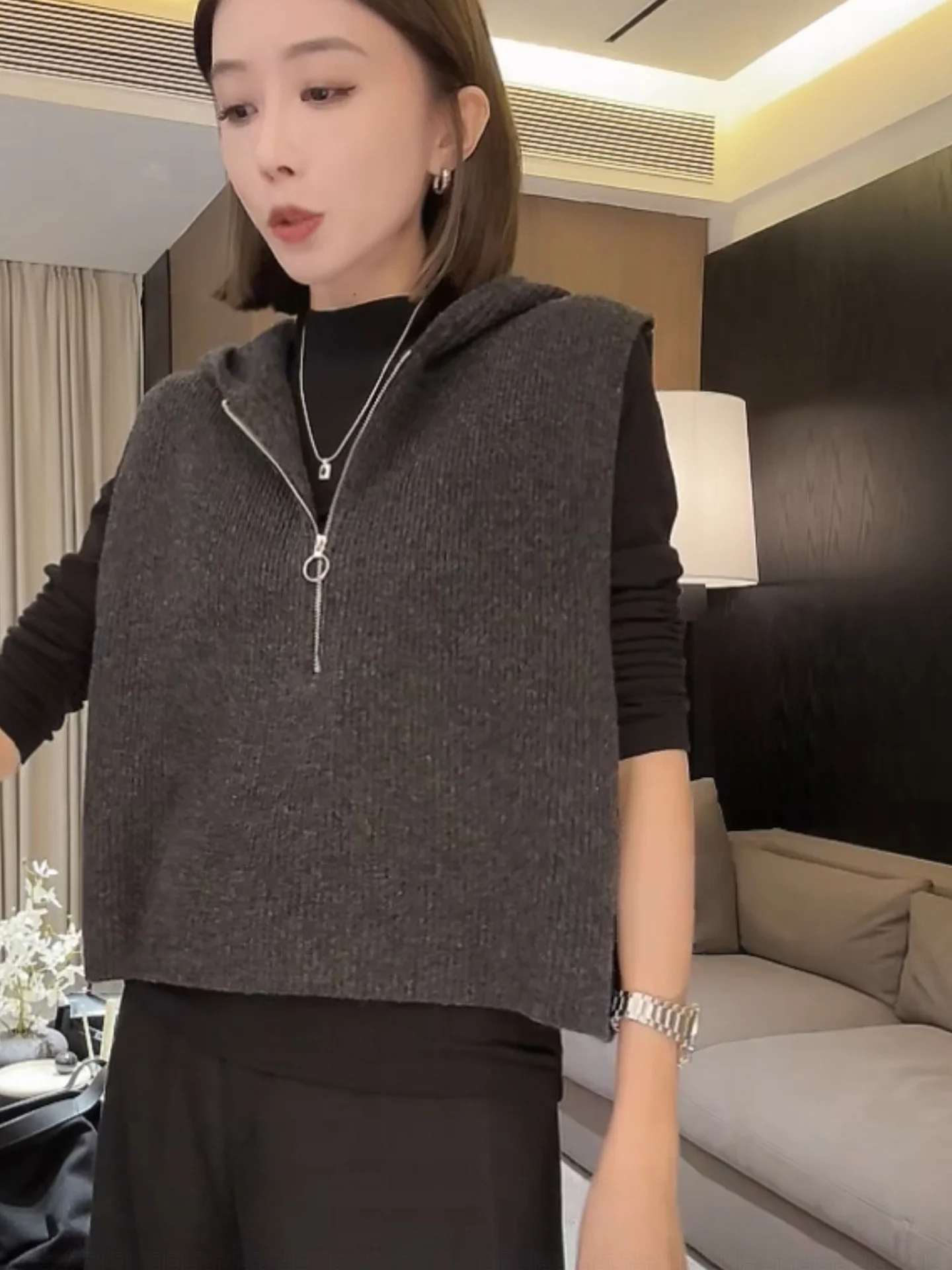 

Hooded f Zip Knitted Vest 2025 Autumn Lazy Thiened Svel Sweater Overalls Camere Vest Top Pure Color Commute Sle