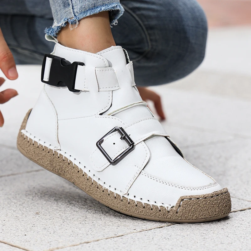 

High Quality Handmade Stitched Women Casual Leather Boots Fashionable Versatile Travel Couple Boots Brand Minimalist Design Boot