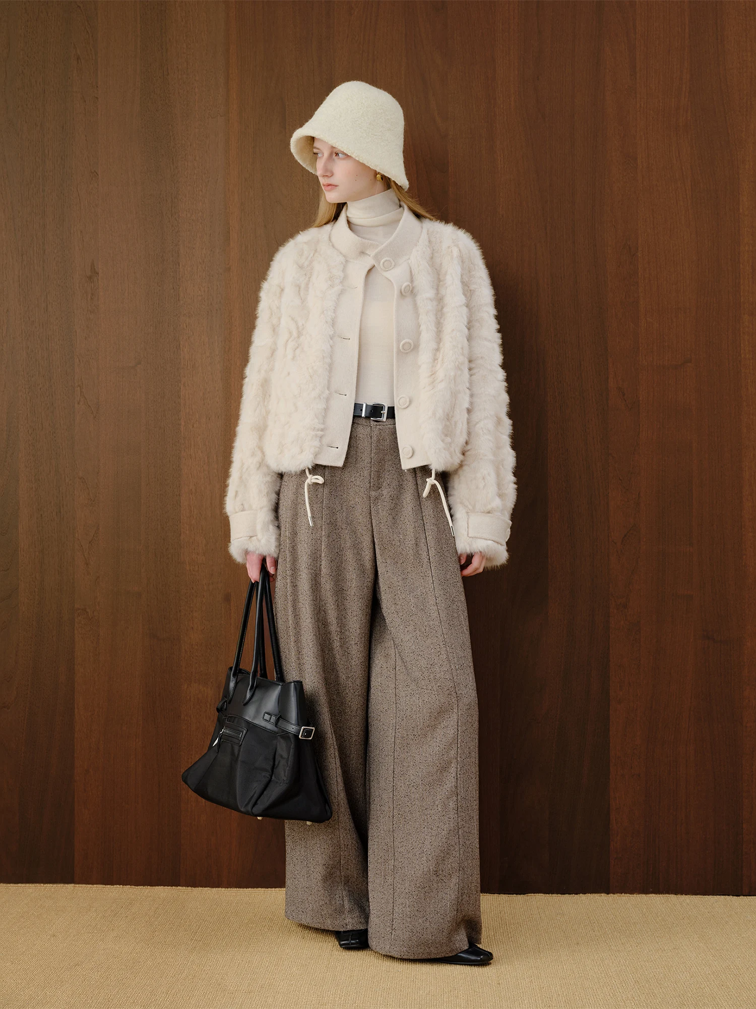 ZIQIAO Petite Women's Fuzzy Imitation Fur Stand-Up Collar Embossed Short Coat 2025 Winter New Arrival Warm Jacket Faux Fur