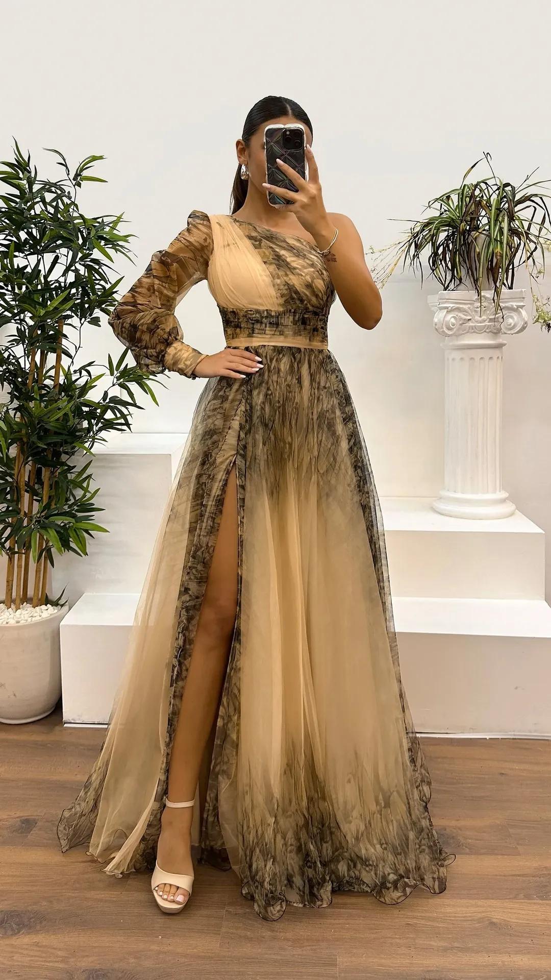 2025年女性向けハイウエストパーティードレス、セクシーなスリット入りメッシュカクテルガラドレス、ファッショナブルなワンショルダー女性用プリーツイブニングドレス