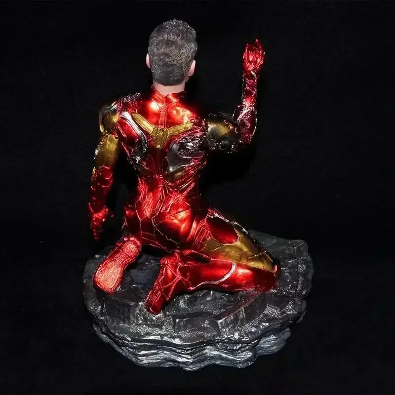 The Avengers Endgame Anime figur Iron Man Mk85 Snap Model boneka Anda boneka Gk berlutut patung koleksi Dekorasi mainan ulang tahun Gif