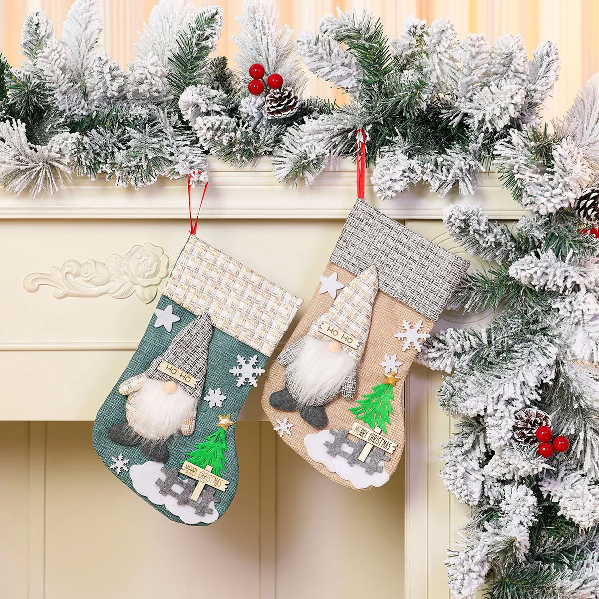 Christmas Stockings Large Capacity Christmas Ornament Sock Faceless Old Man Doll Three-dimensional Christmas Linen Socks - Image 4