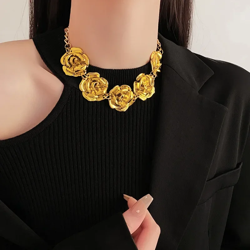 Draweye Gold Color Flowers Necklace for Women Vintage Korean Fashion Party Jewelry Exaggerated Elegant Collares Para Mujer