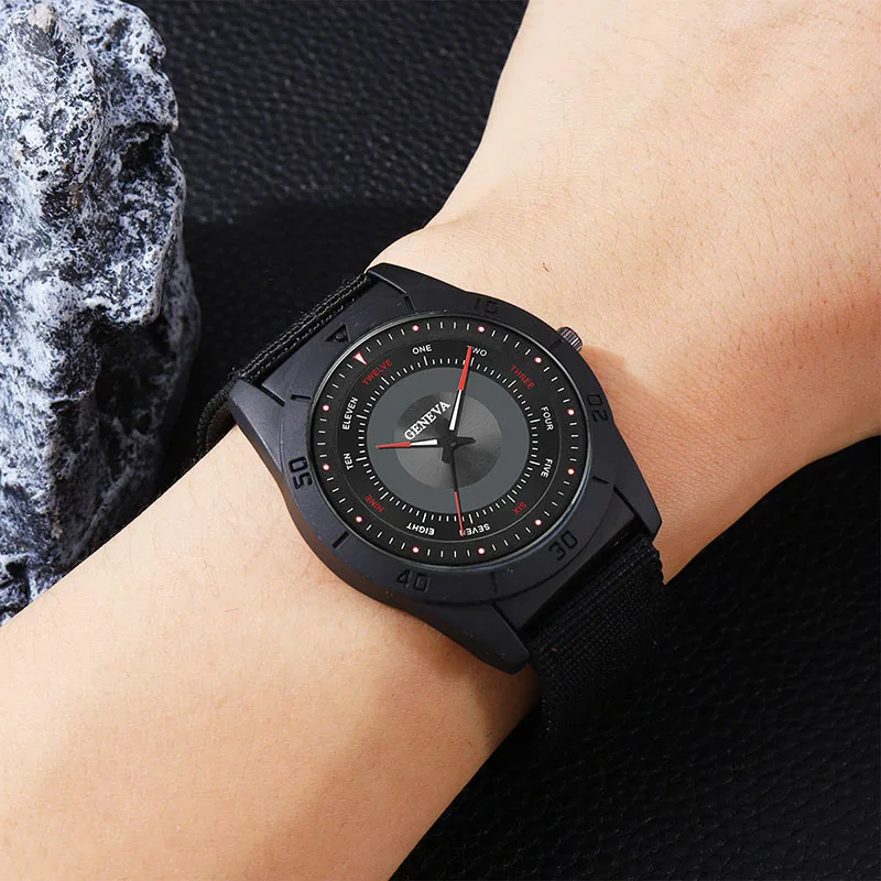 นาฬิกาสายไนลอนผู้ชายแฟชั่นชุด2ชิ้นนาฬิกาข้อมือควอทซ์หรูหรานาฬิกาธุรกิจสำหรับผู้ชายพร้อมสร้อยคอใบเมเปิล