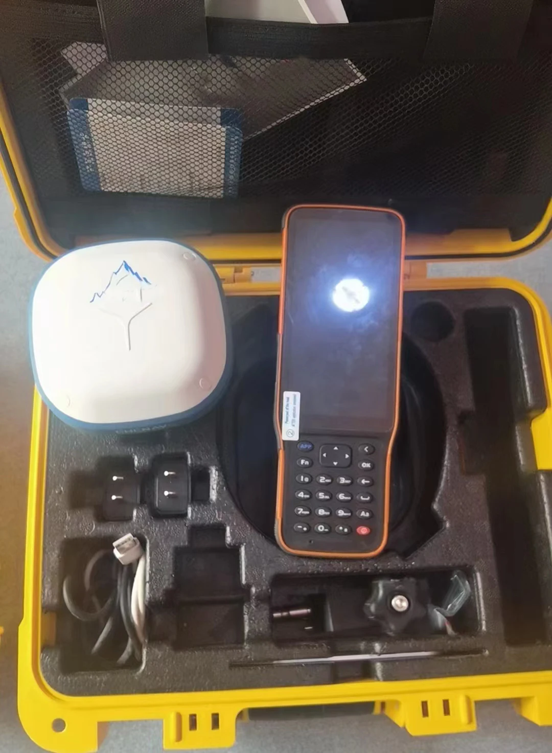 Hot Sales High Precision Survey Equipment GPS Cheap  X16 RTK GNSS Base and Rover 1408channel New Receiver  Instrumentt